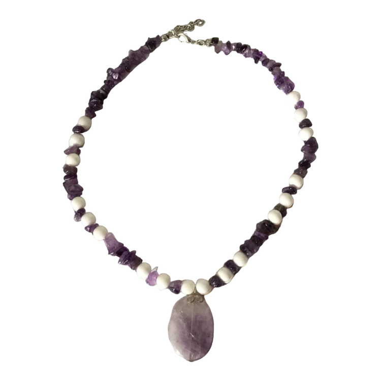 Handmade genuine stoned, amethyst and mother of pearl stones necklace.