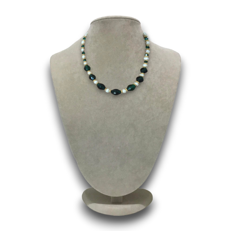 Handmade genuine stoned pearl and green swarovski crystal necklace.