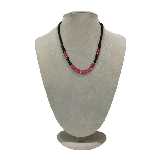 Handmade genuine stoned black onyx and fuchsia carnelian necklace.