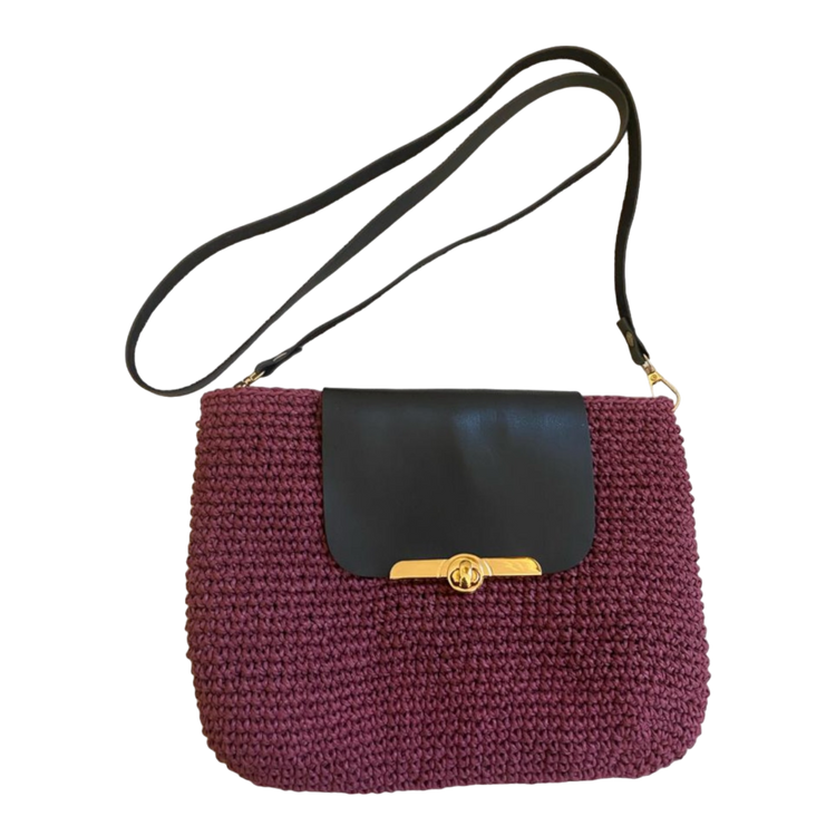 Handmade leather flap burgundy wicker crossbodybag with adjustable strap