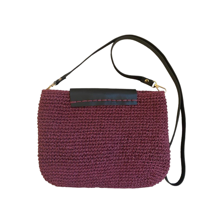 Handmade leather flap burgundy wicker crossbodybag with adjustable strap